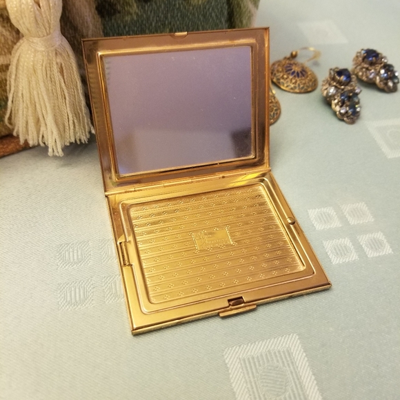 Vintage Art Deco Elgin American Enamel Compact - Picture 2 of 4